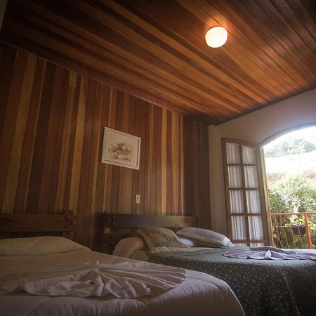 Hotel Vill' Agi Campos do Jordao Luaran gambar