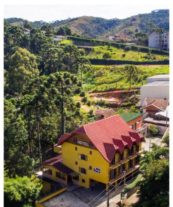 Hotel Vill' Agi Campos do Jordao Luaran gambar