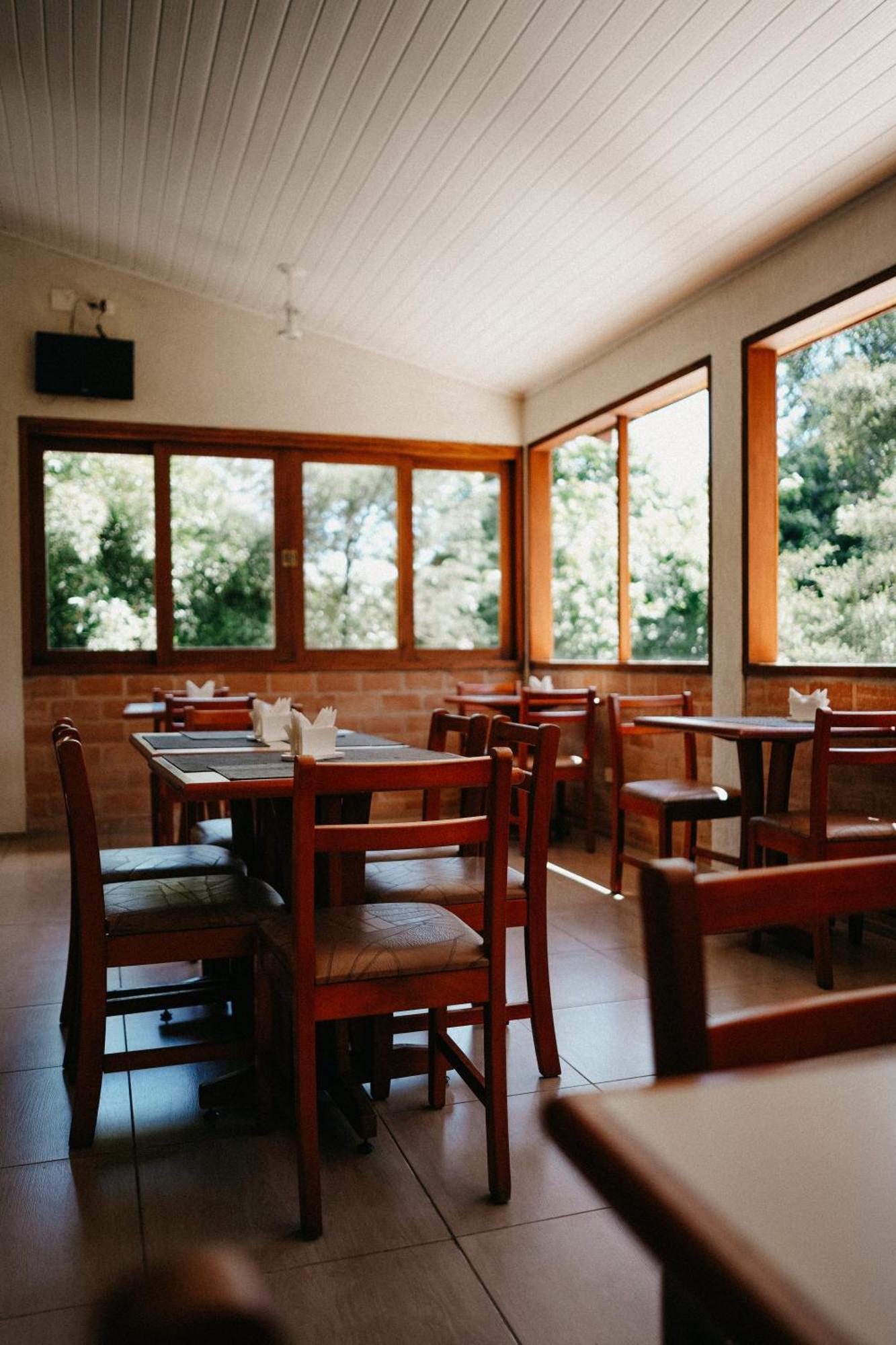 Hotel Vill' Agi Campos do Jordao Luaran gambar