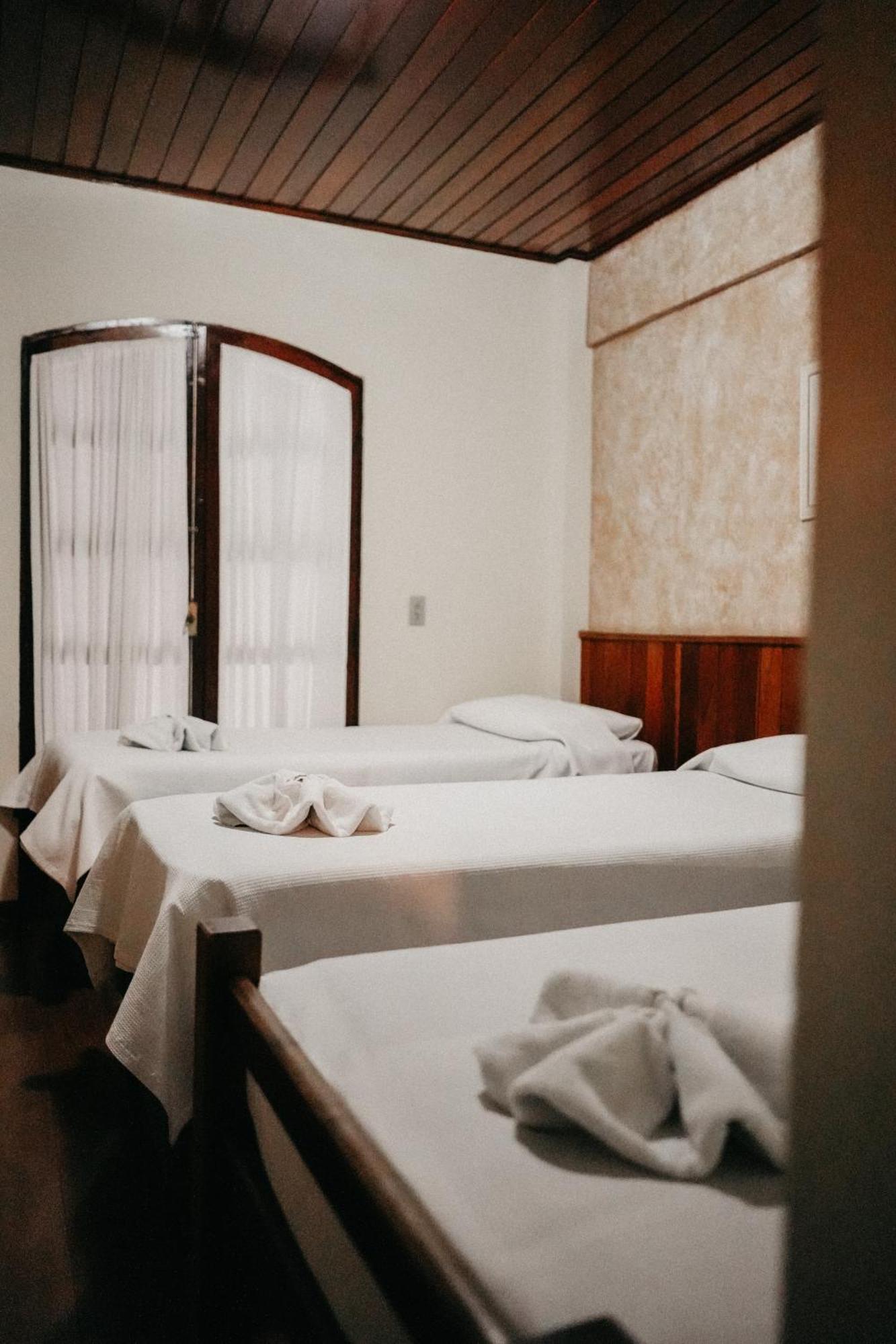 Hotel Vill' Agi Campos do Jordao Luaran gambar