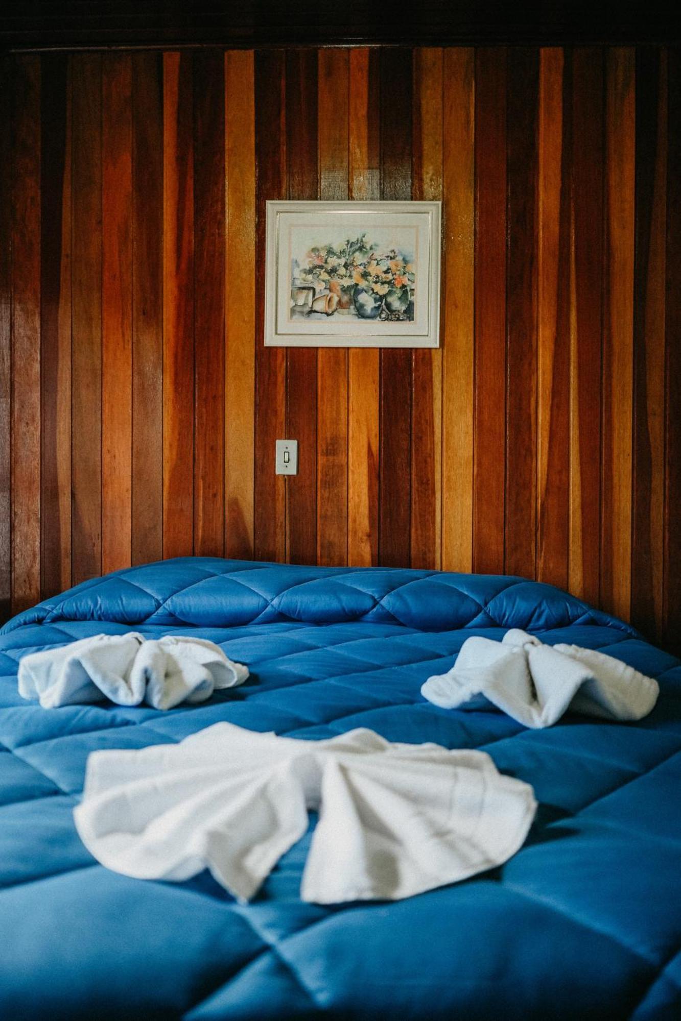 Hotel Vill' Agi Campos do Jordao Luaran gambar