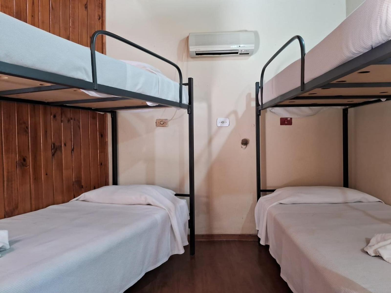 Hotel Vill' Agi Campos do Jordao Luaran gambar