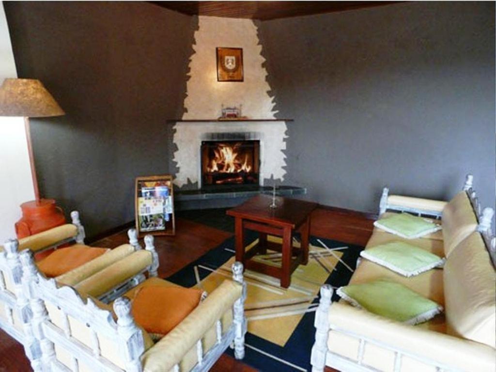 Hotel Vill' Agi Campos do Jordao Luaran gambar